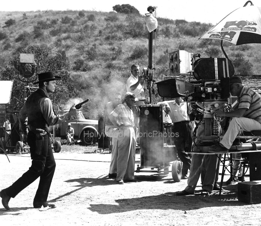 Audie Murphy 1959 No Name on the Bullet wm.jpg